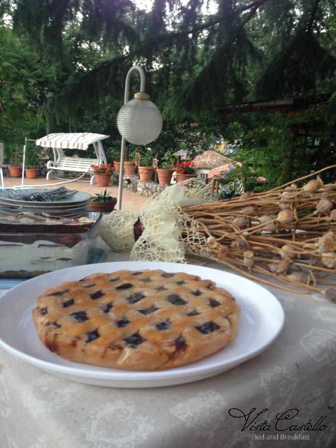Vista Castello Bed and Breakfast Rovereto  Buitenkant foto