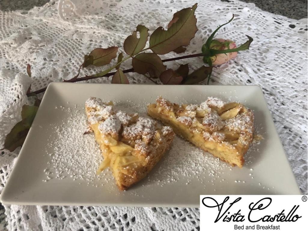 Vista Castello Bed and Breakfast Rovereto  Buitenkant foto